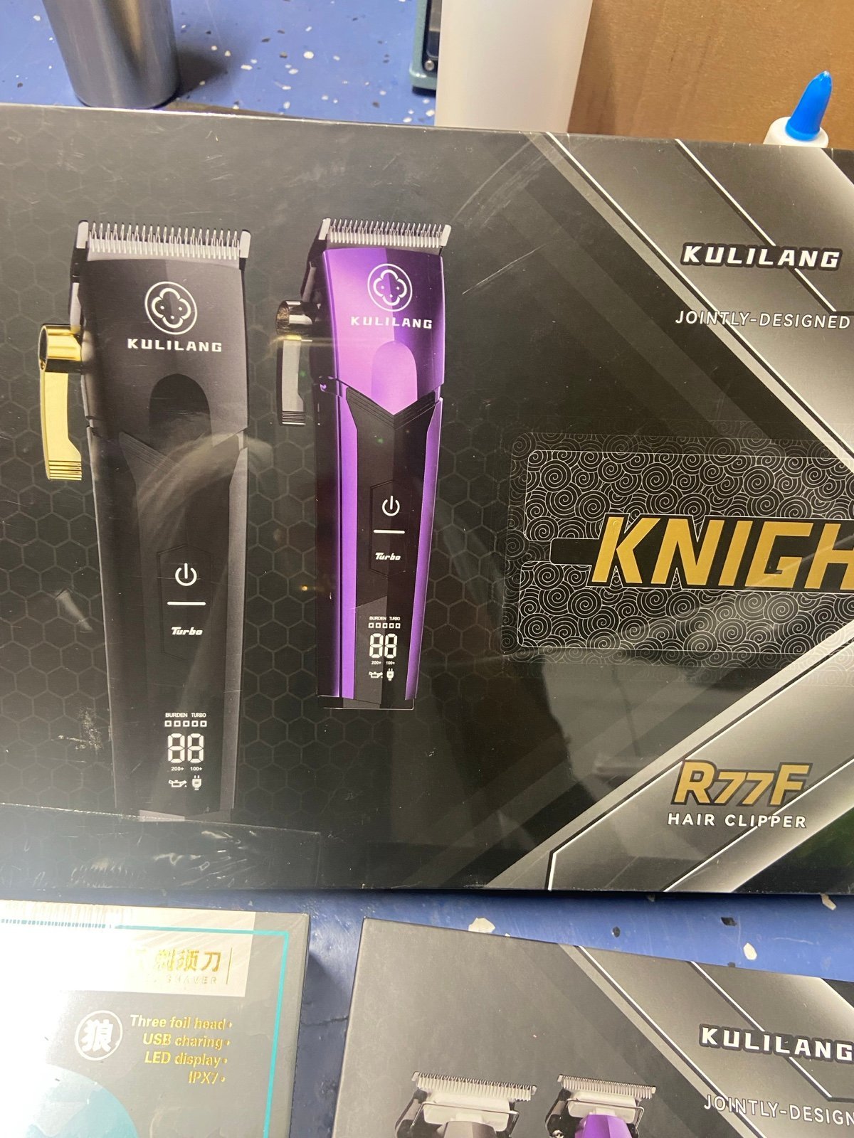 Hair cut clippers set ( clipper and shaver)