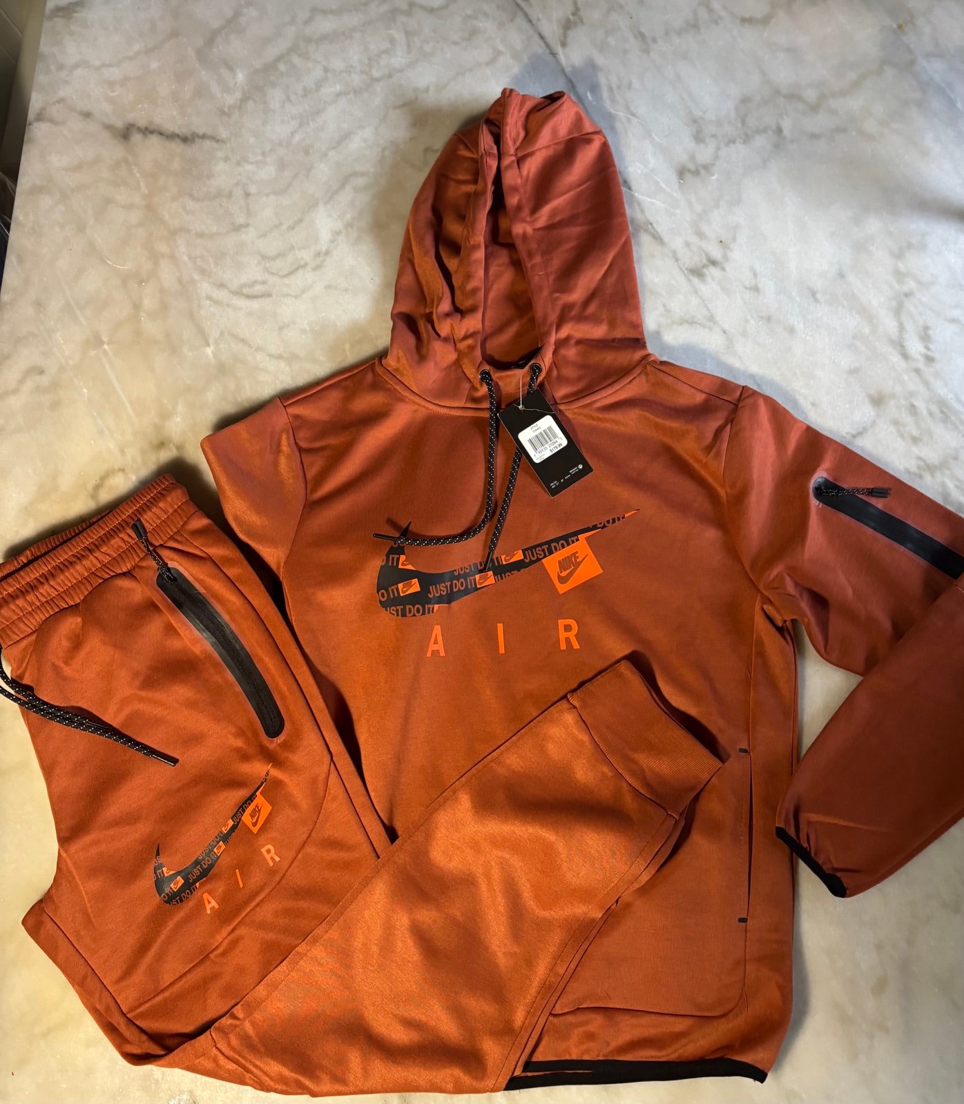 Men’s Nike jogging sets