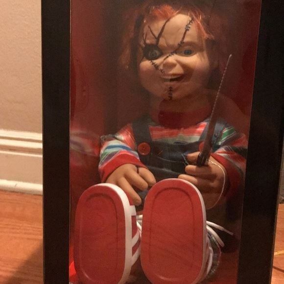 NEW TALKING CHUCKY DOLL