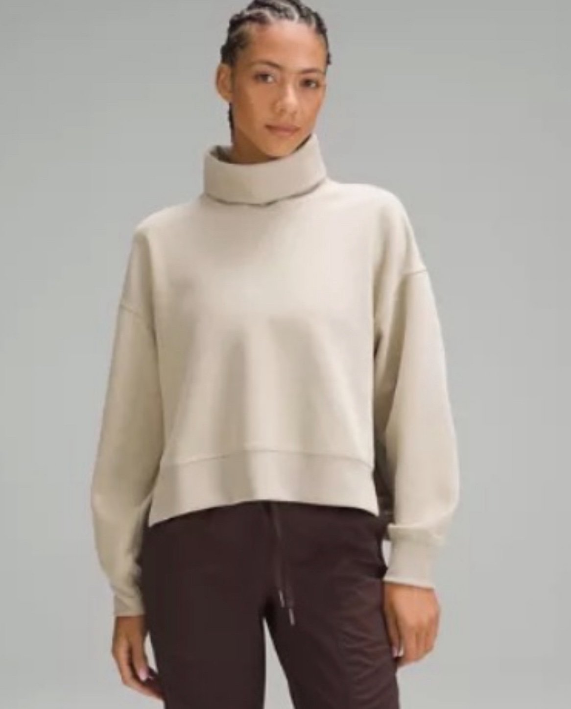 Lululemon softstreme turtleneck pullover