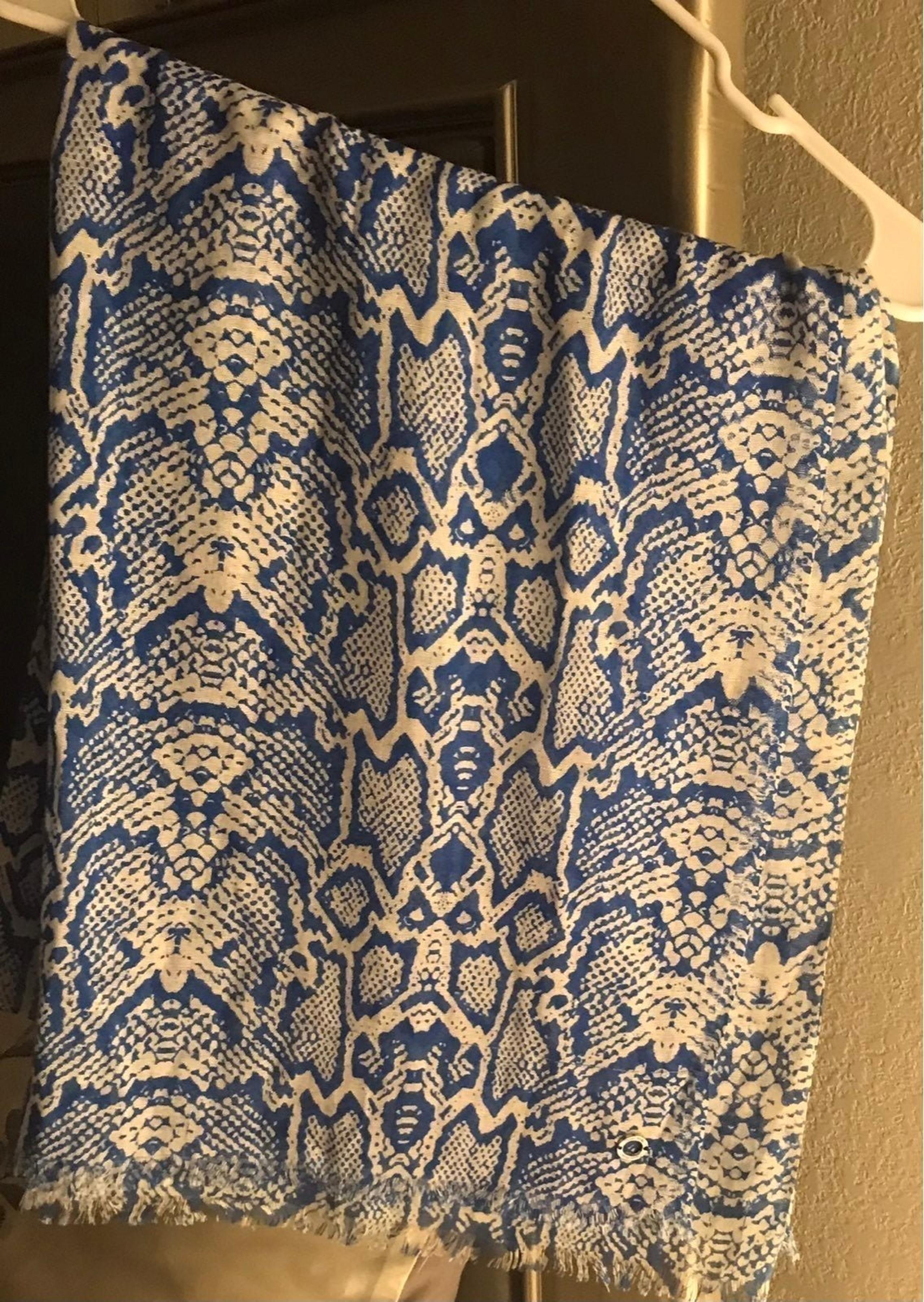 Ck /Calvin Klein Scarf / Hijab