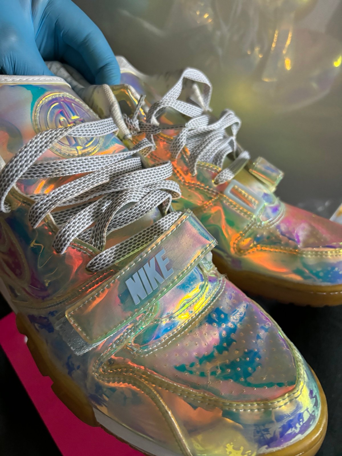 人気話題ホログラム！Nike Air Trainer 1 Super Bowl Hologram Nike air trainer 1 PRM Super Bowl Hologram | eBay