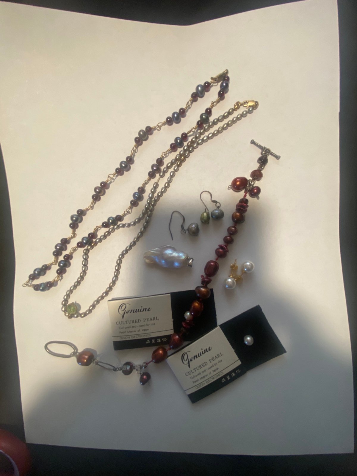 Pearl jewelry lot