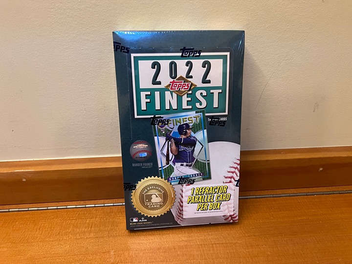 Brand New Sealed 2022 Topps Finest Flashbacks Baseball Hobby Box