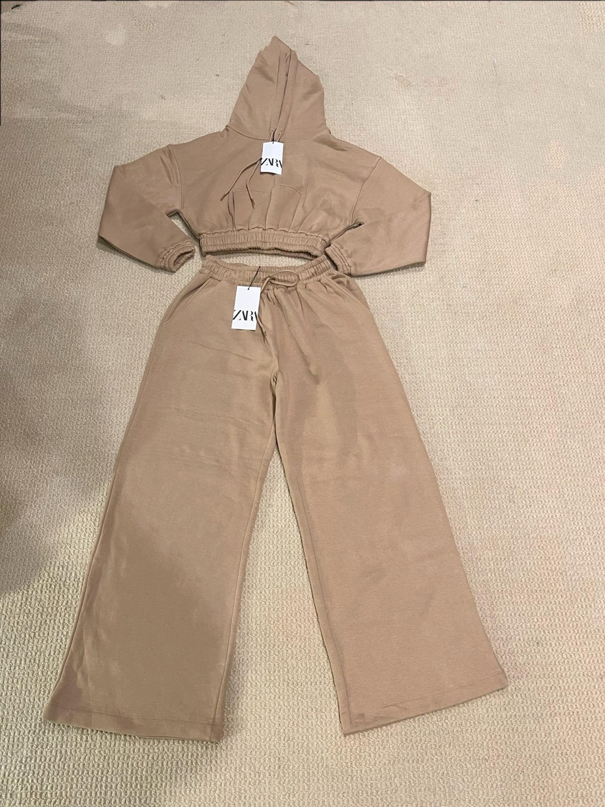 ZARA long sleeve sweatsuit set with hoodie and wide size XS