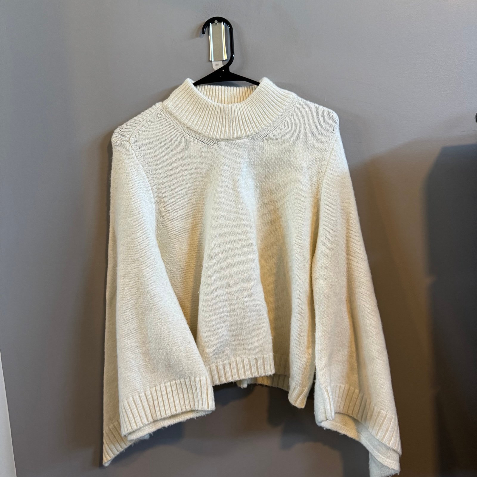 Anthropologie Moth Marina Kimono Sleeve Keyhole Back Ivory