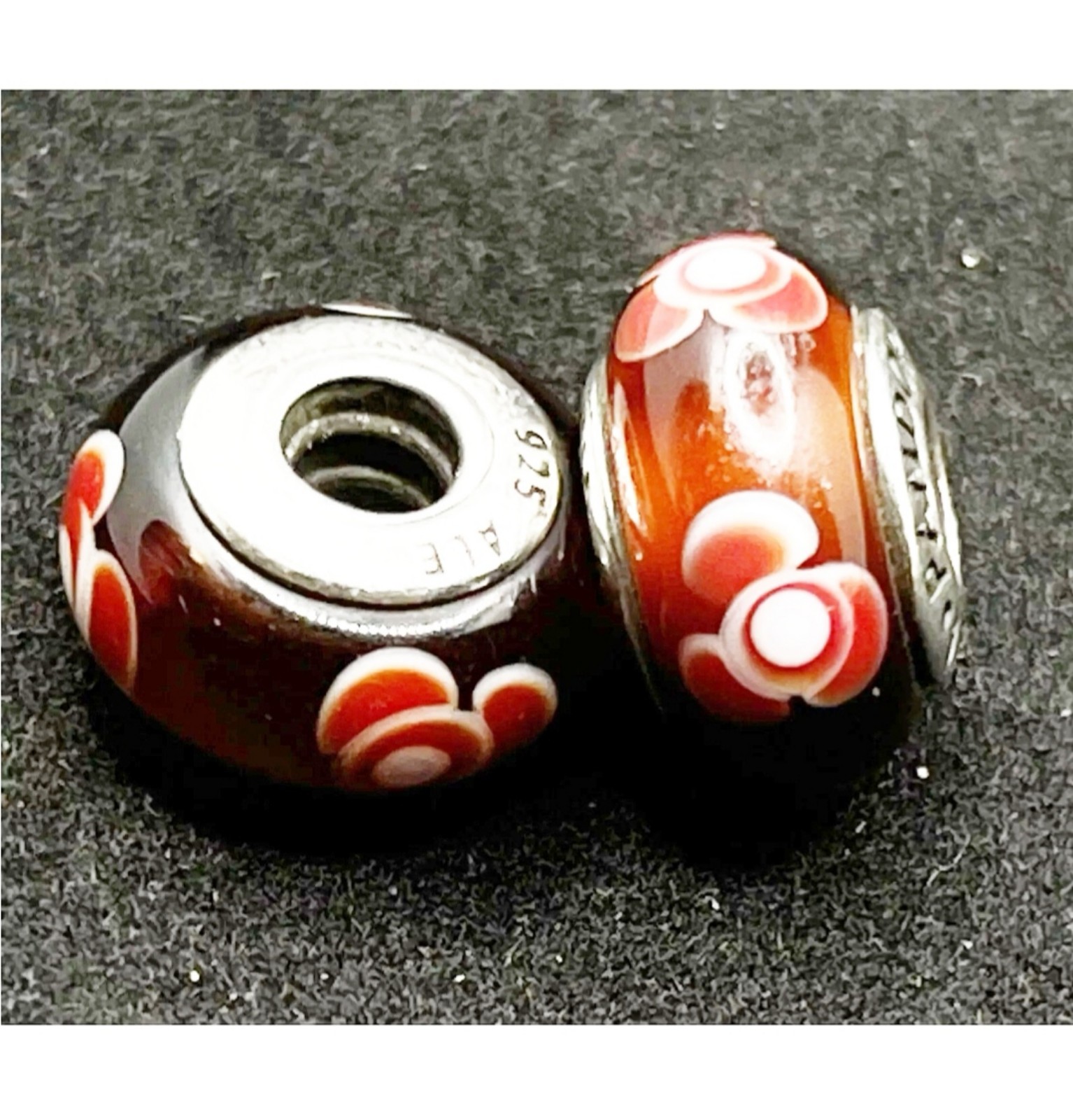 PAIR of authentic pandora glass Muranos Garnet flowers retired