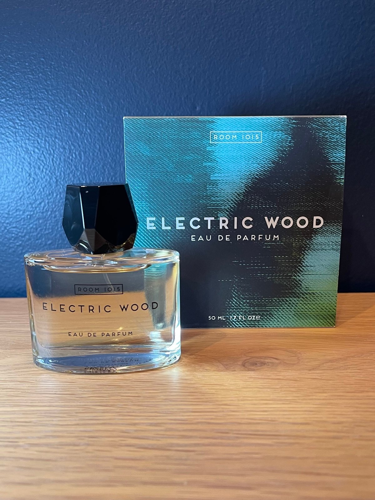 Room 1015 - Electric Wood EDP