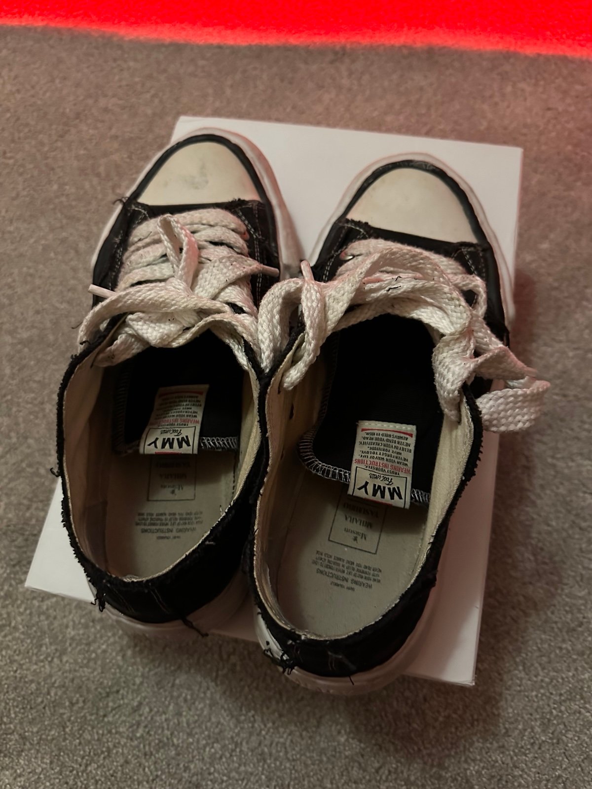 Maison Miharas size 10