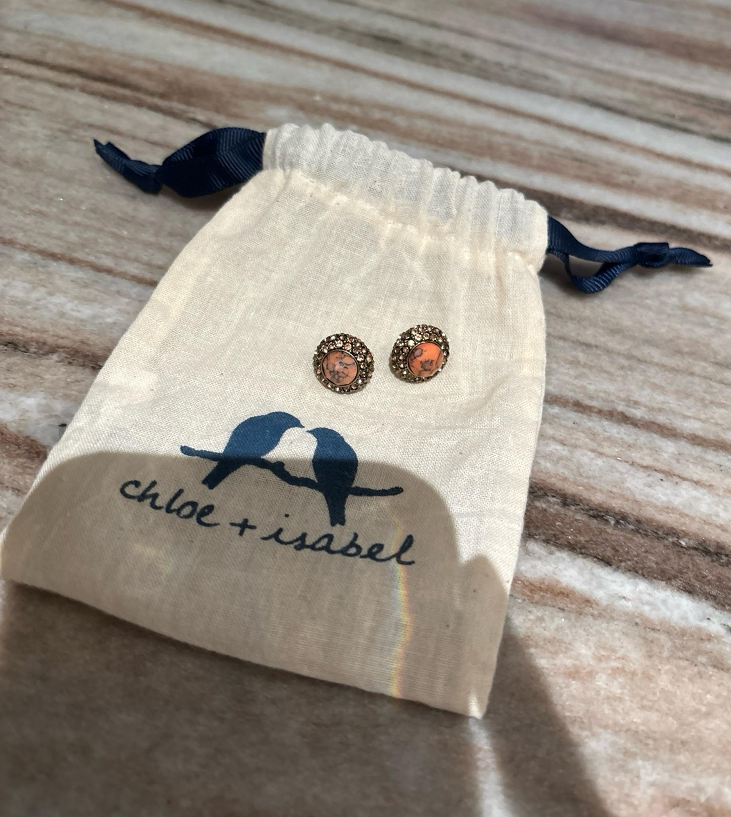 Chloe & Isabel stud earrings