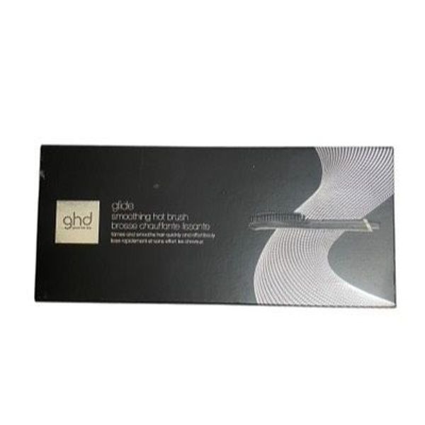 ghd Glide Smoothing Hot Brush in Black