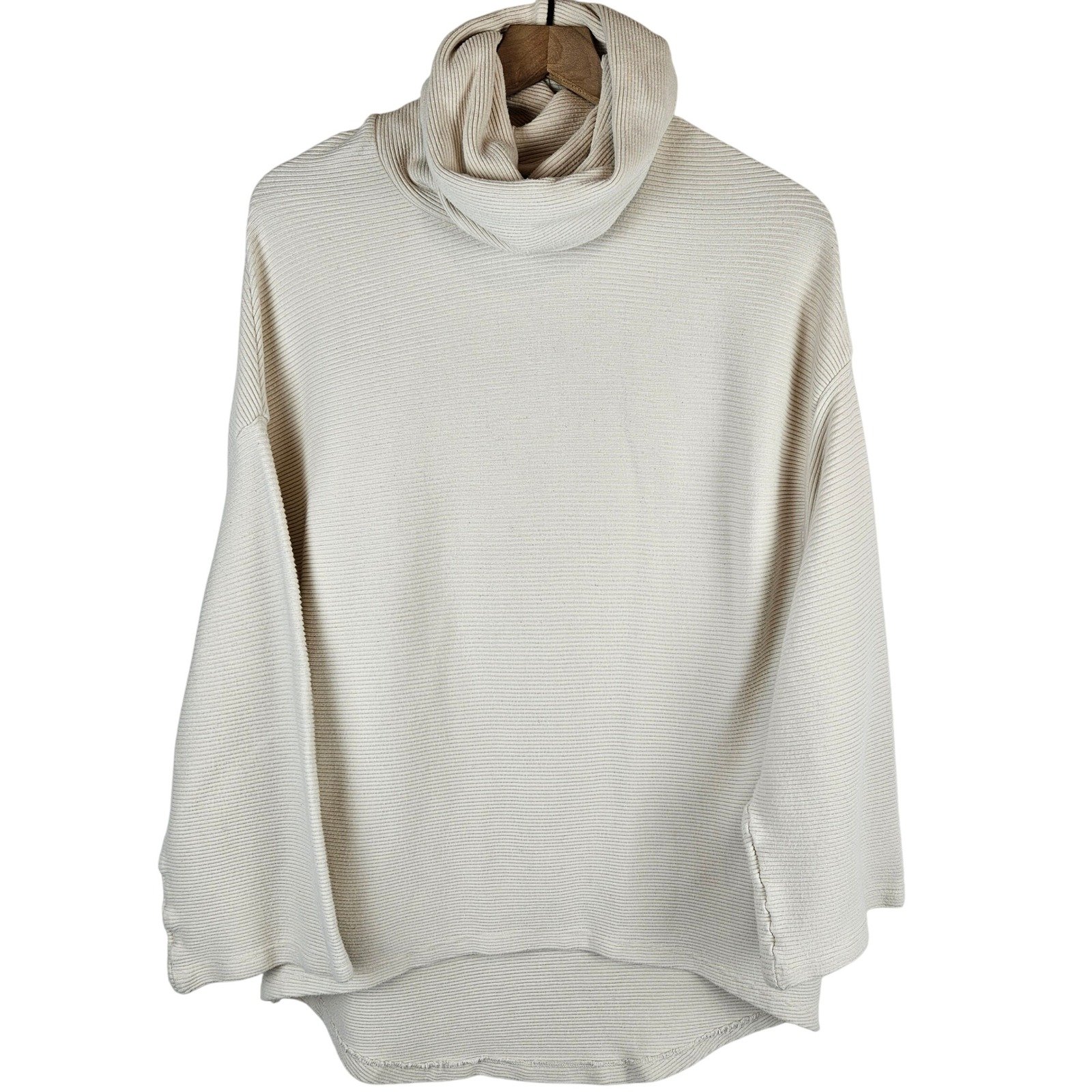 Esby Apparel Mesa Dolman Rib Turtleneck, Natural, size M