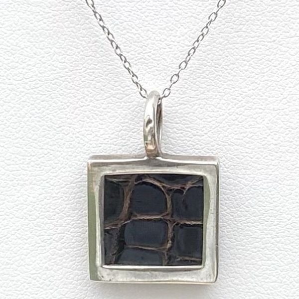Labelle Sterling Silver Square Alligator/Croc Leather Pendant Necklace EUC