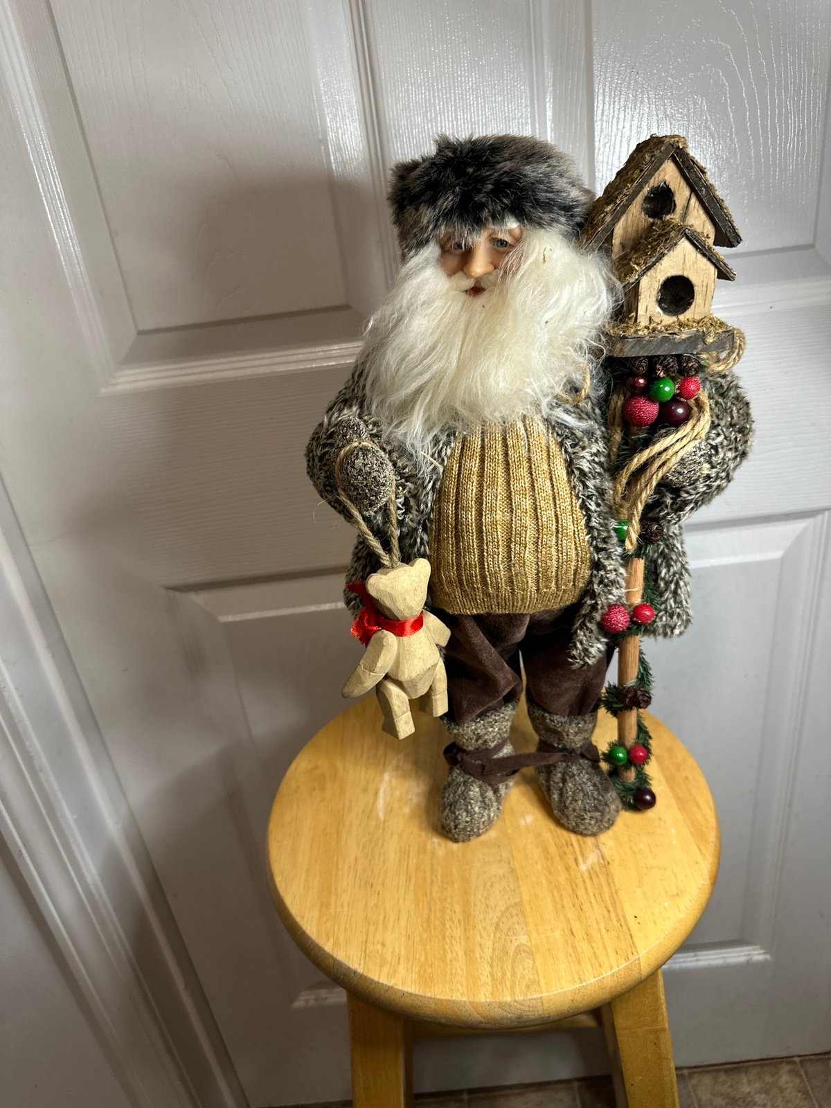 VINTAGE FATHER CHRISTMAS FOR THE OLD WORLD