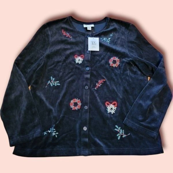 The Tog Shop Christmas Themed Velvet Embroidered Bows Wreaths & Berries Sweater