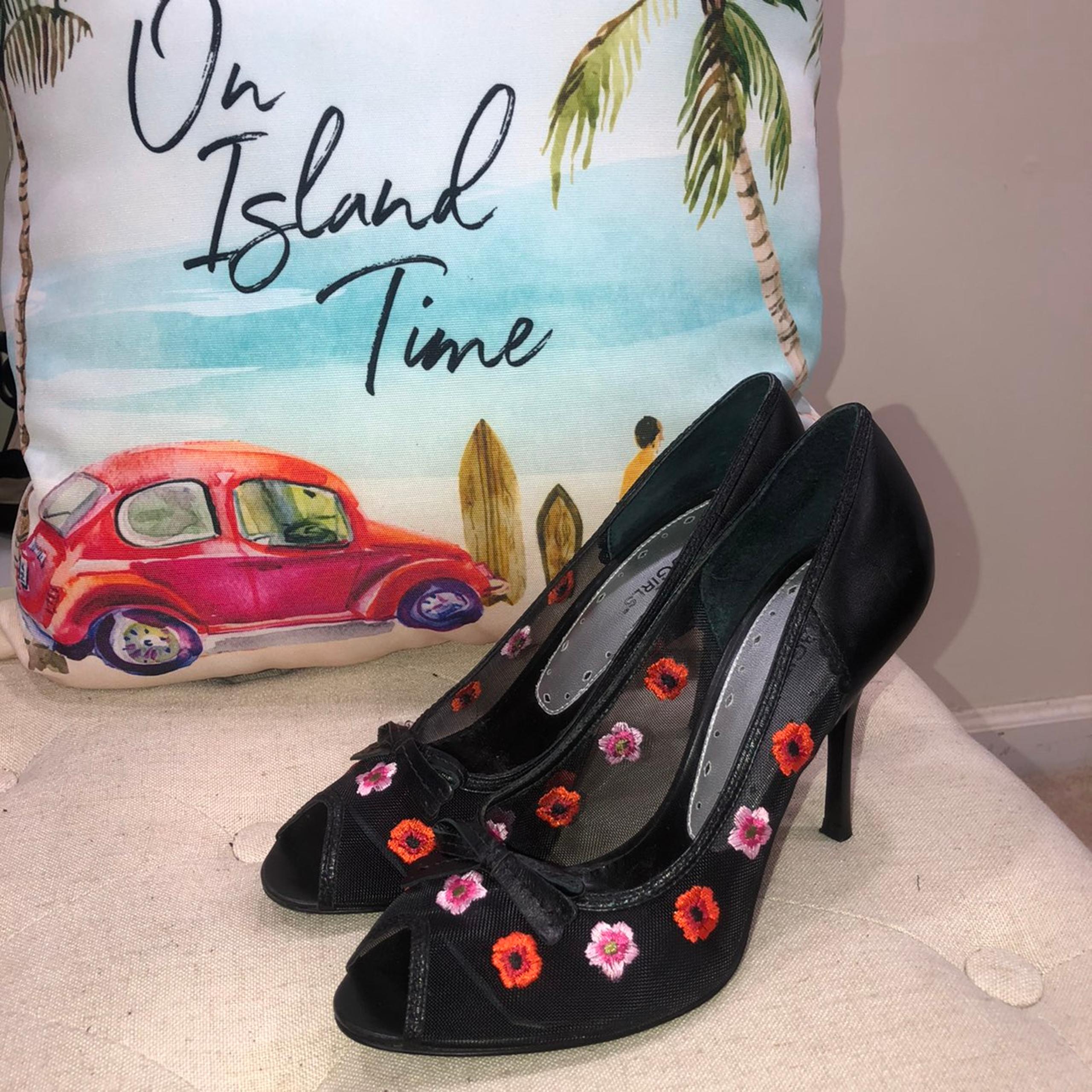 BCBGirls Peep Toe Heels Black Floral Embroidered Leather Mesh Pumps