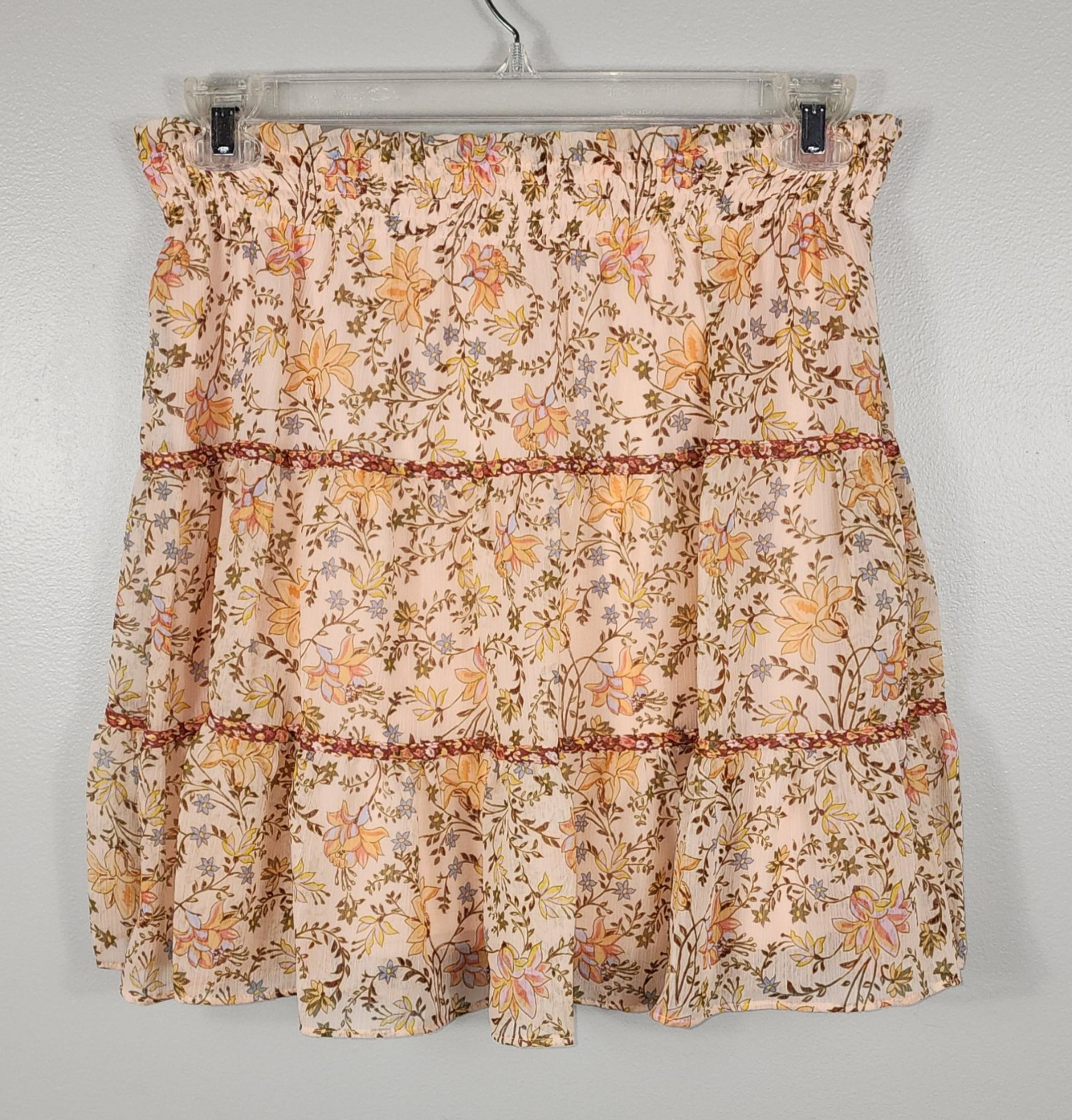 NWT Lauren Conrad Smocked Floral Mini Skirt Size Medium
