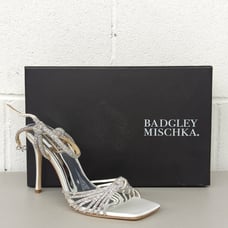 New w/ box badgley mischka sz 7 Estella silver rhinestone jewel heels wedding