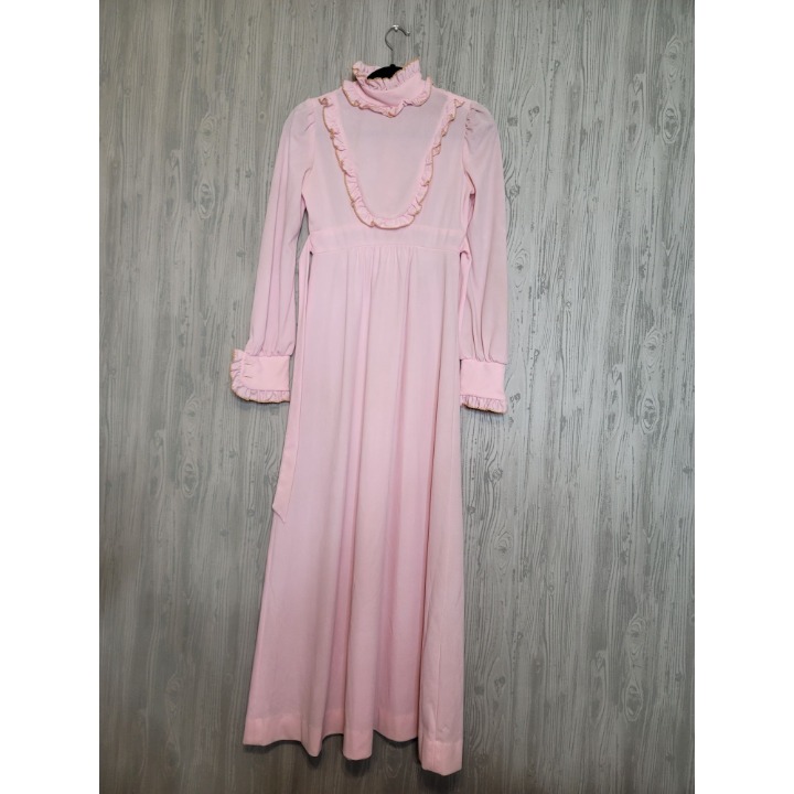 Vintage Ruffle Bib Empire Waist Puff Sleeve Pink Maxi