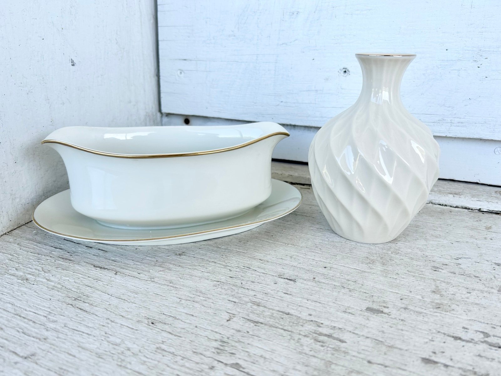SAKURA JAPAN & LENOX Elegance Fine Ivory Porcelain Gravy Boat & Swirled Bud Vase