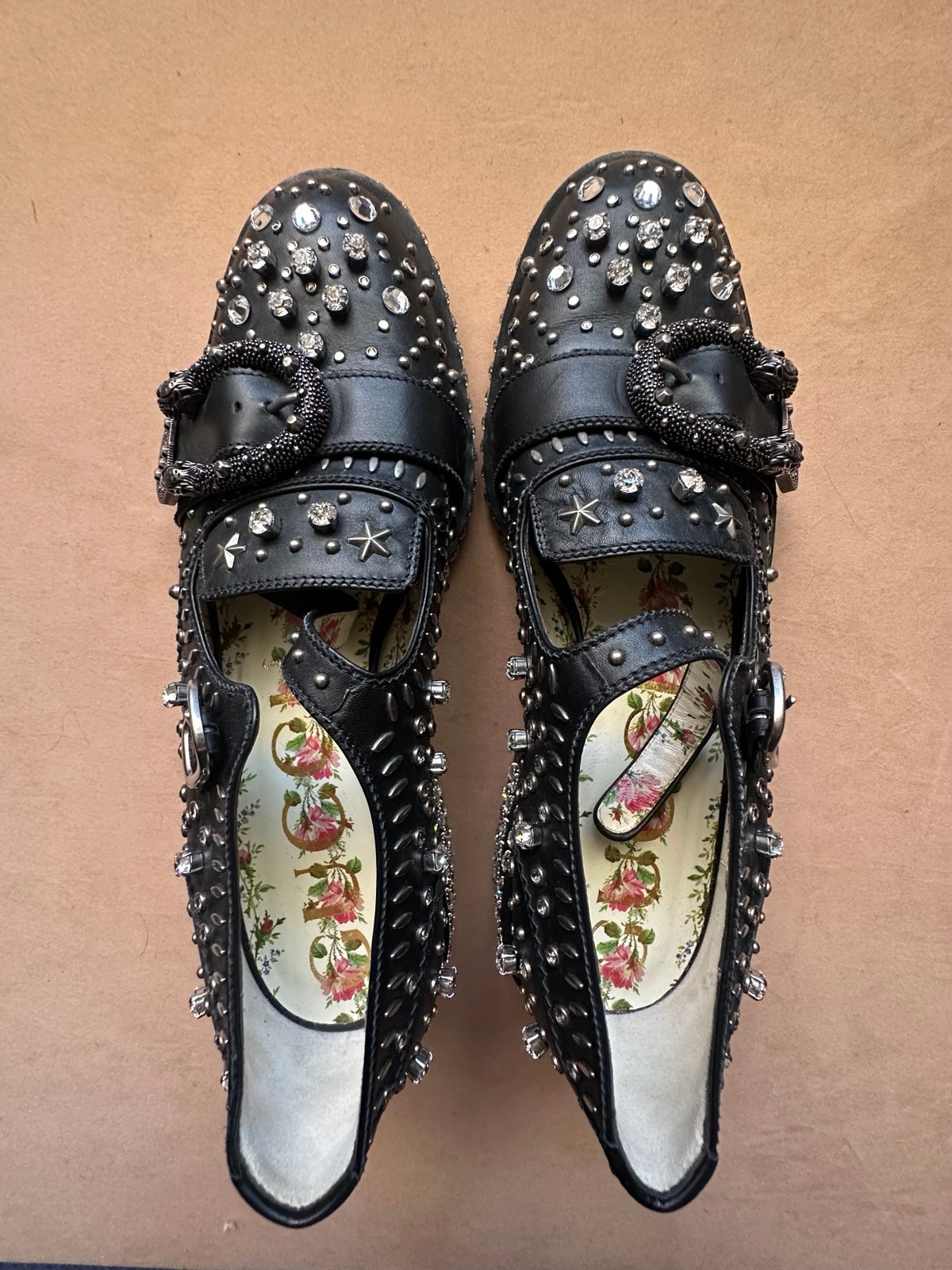 Gucci QUEERCORE LEATHER FLATS Size 40