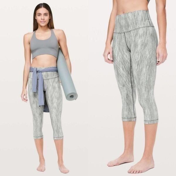 Lululemon Wunder Under Crop High-Rise Arrow Jacquard Dark Olive Grey Sage Size 6