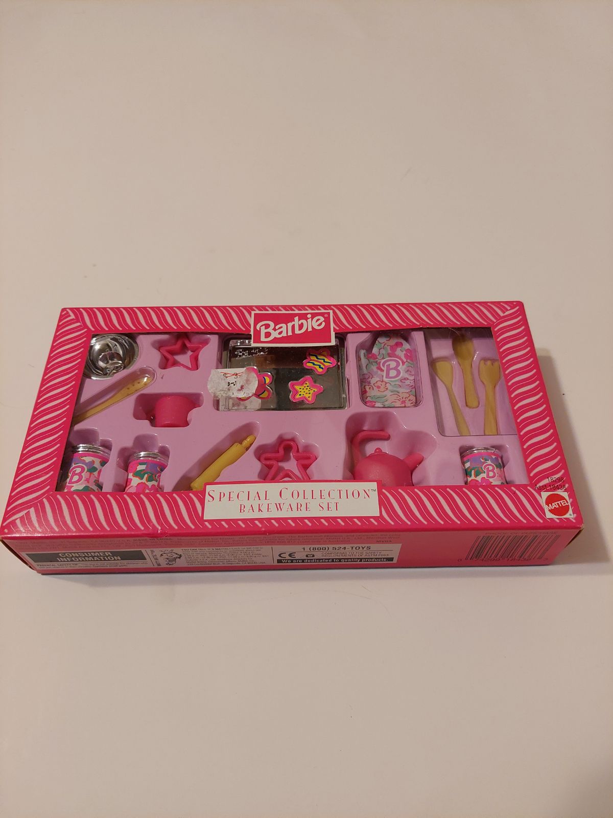 Barbie Special Collection Bakeware Set