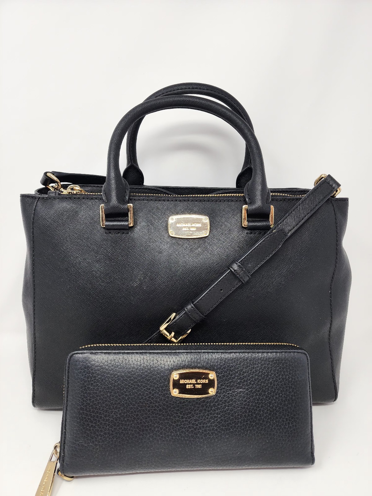 Michael kors Leather Bag & Wallet Set