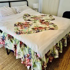 VTG Revman Floral King bedskirt and pillow shams