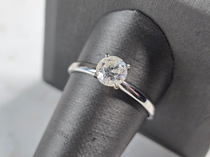 Womens Vintage Estate 10K White Gold Diamond Engagement Ring 2.5g E7718