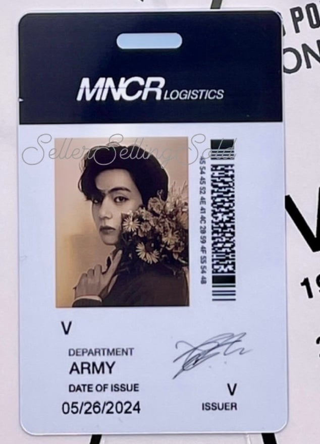 BTS Monochrome ID Badge + Lanyard. Kim Taehyung V. Photo Card Benefit