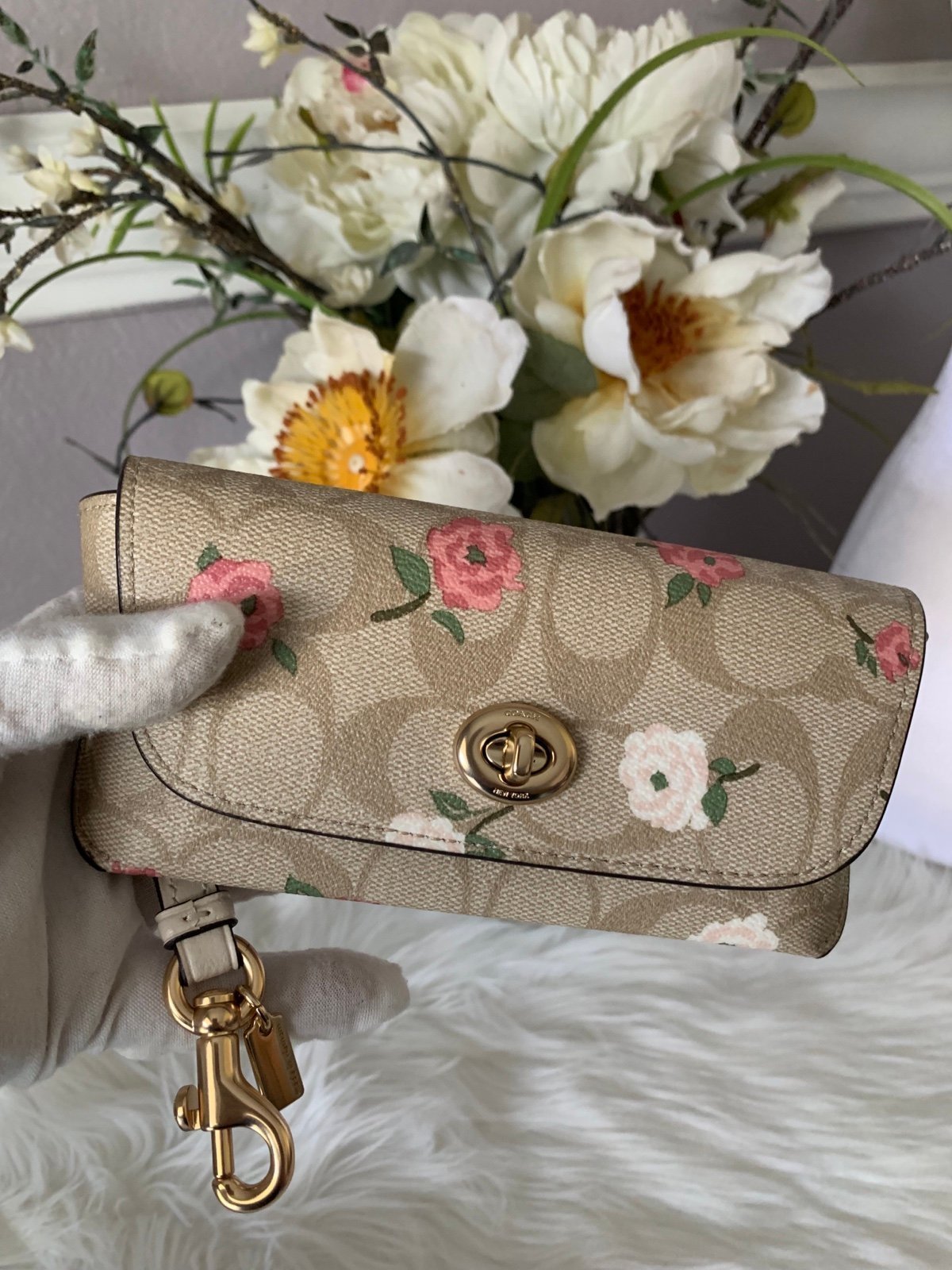 Coach Sunglass Case In Signature Canvas With Floral Print