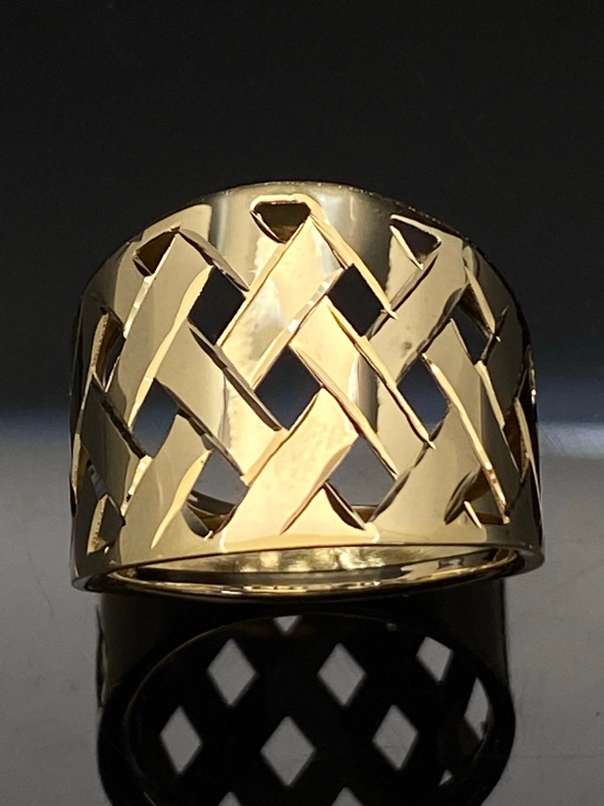 Solid 14K Yellow Gold 19mm Woven Lattice