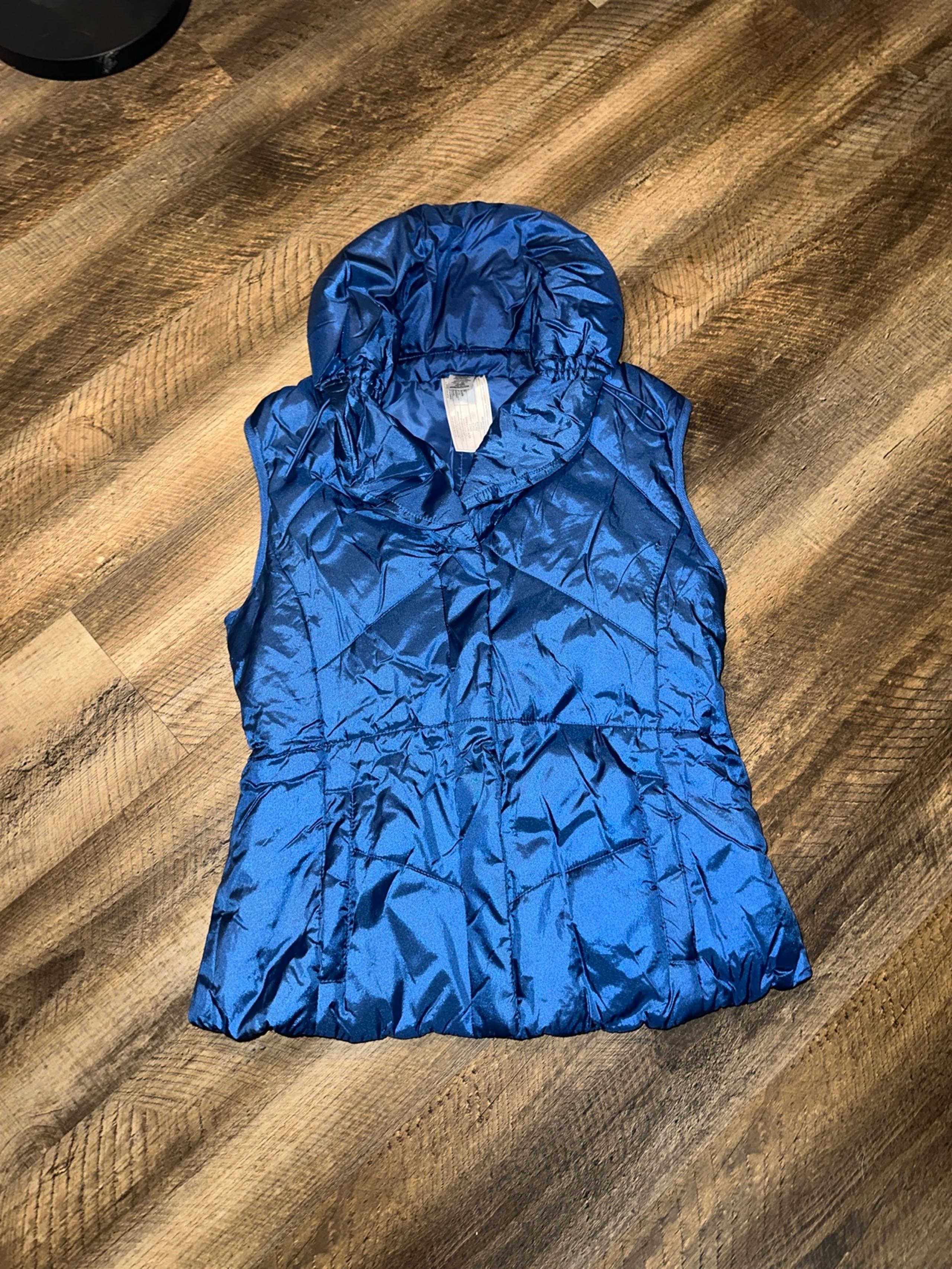 Women’s Insulated Puffer Vest size Small / Medium