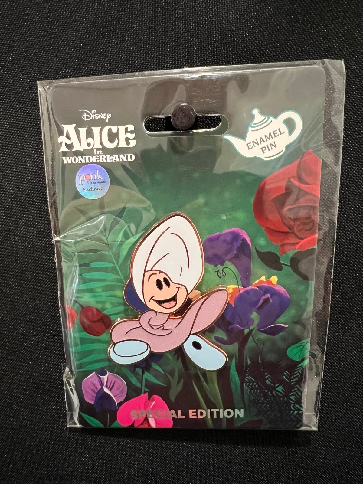 Disney Pin Baby Oysters #1 (Gold) Alice In Wonderland LE 500 Pink A La Mode Pin