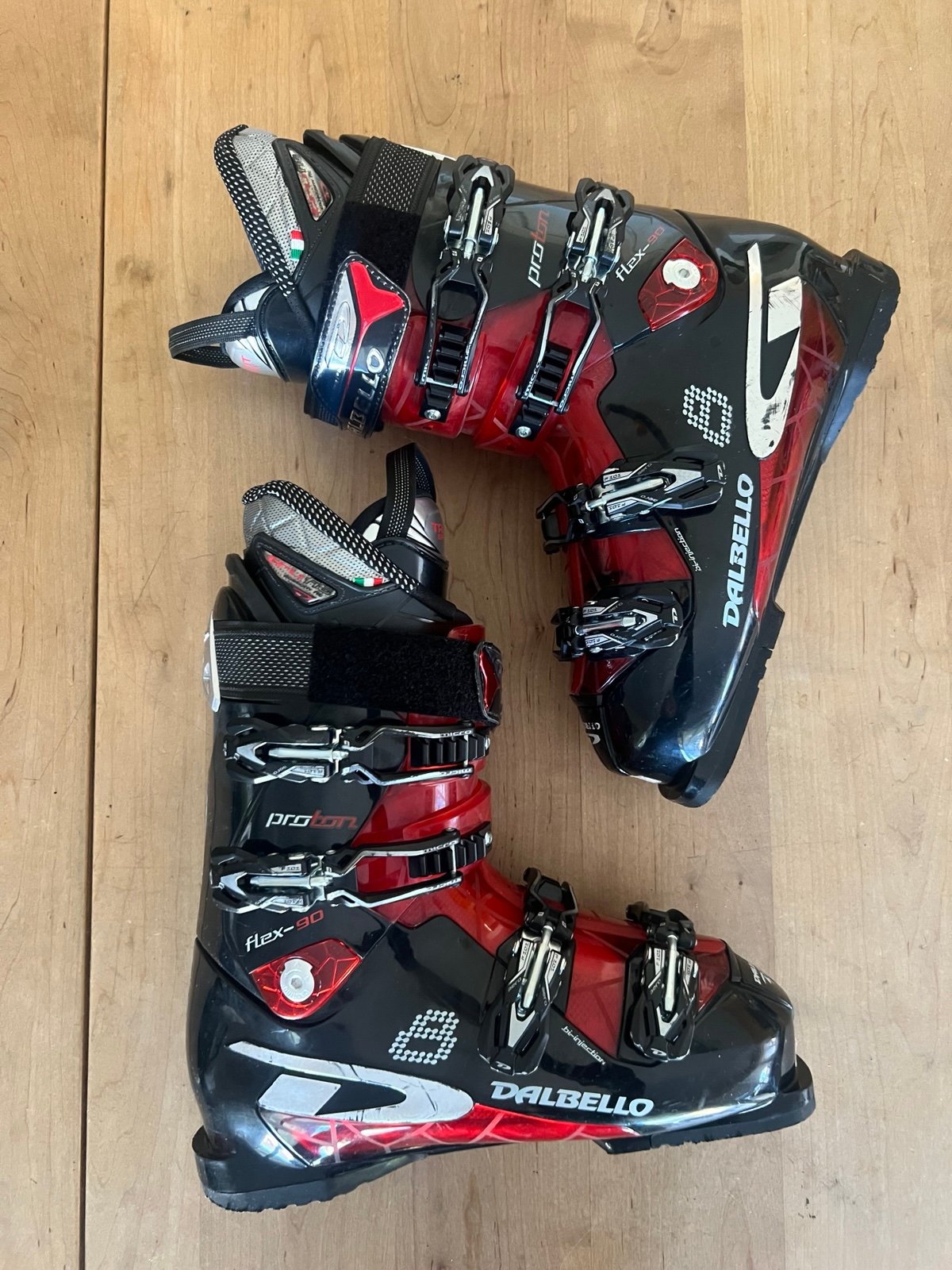 Dalbello Proton Flex-90 Snow Skiing Boots Men’s 11.5 29.5 Excellent Condition