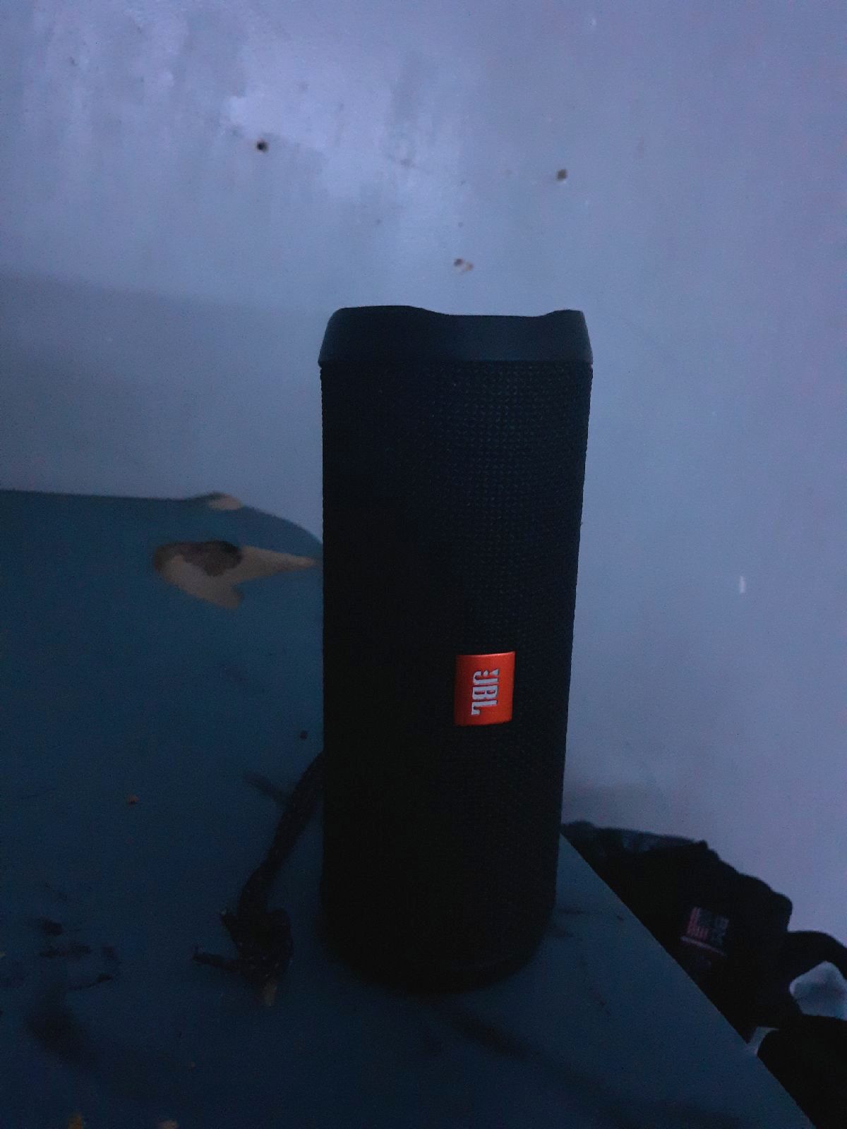 jbl flip 4