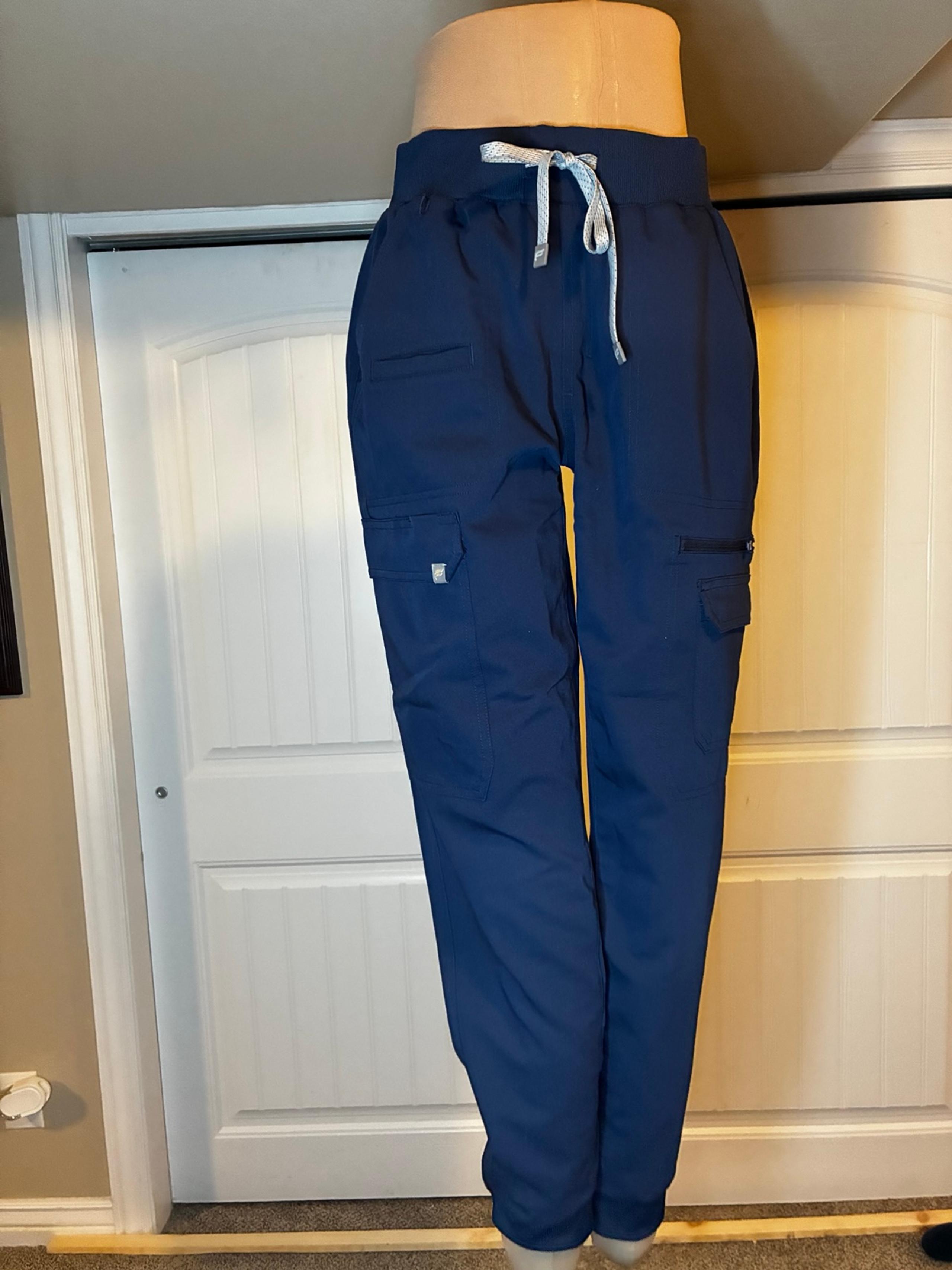 Fabletics Womens On call 4 Pocket Scrub High Waist Jogger Sz Sm Pull On Navy