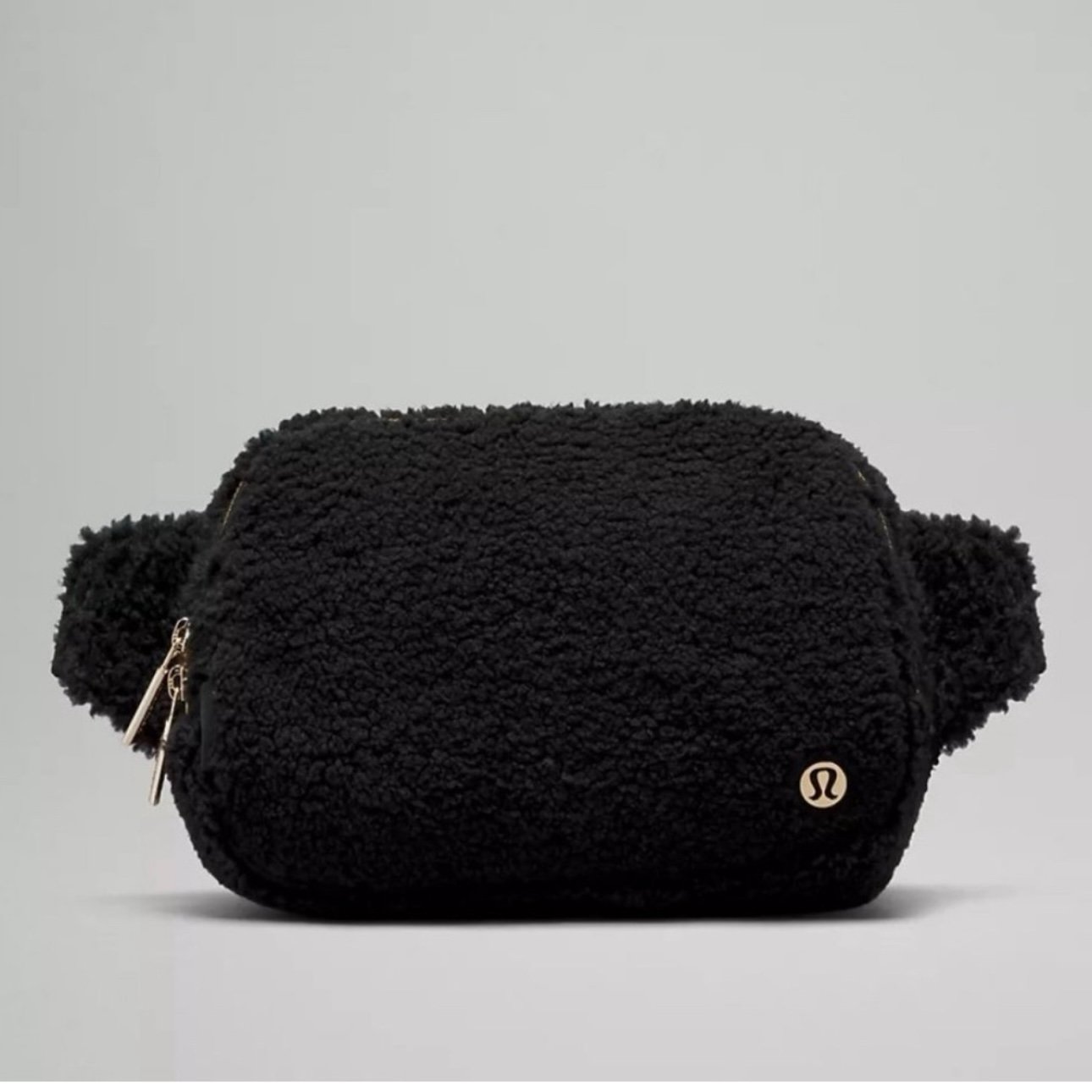 Lululemon Everywhere Fleece Belt Bag 2L