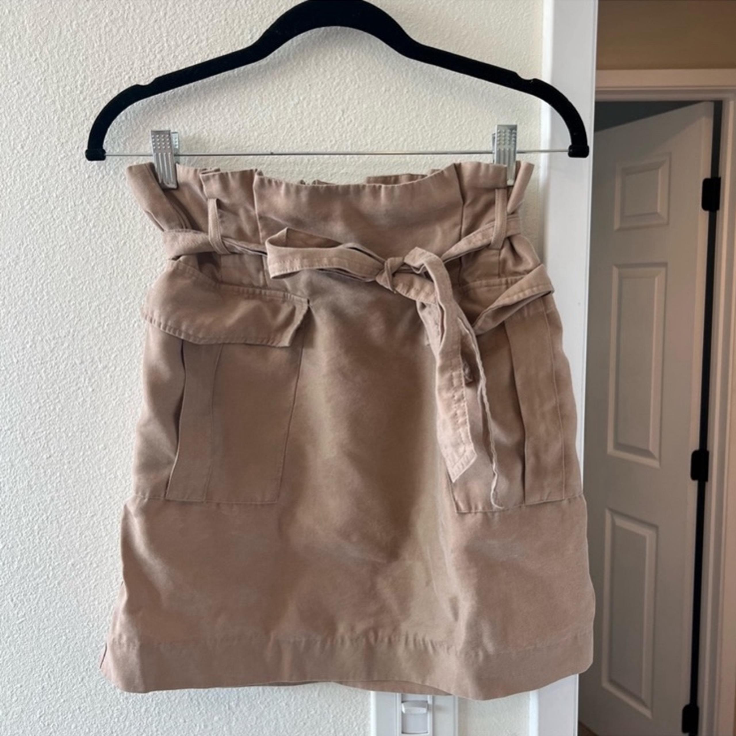 H&M Paper Bag High Waist Cargo Mini Skirt Size 4