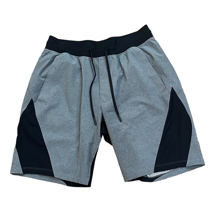 Lululemon Namaste At The Beach Short Heathered Black LM7A10S Size Medium