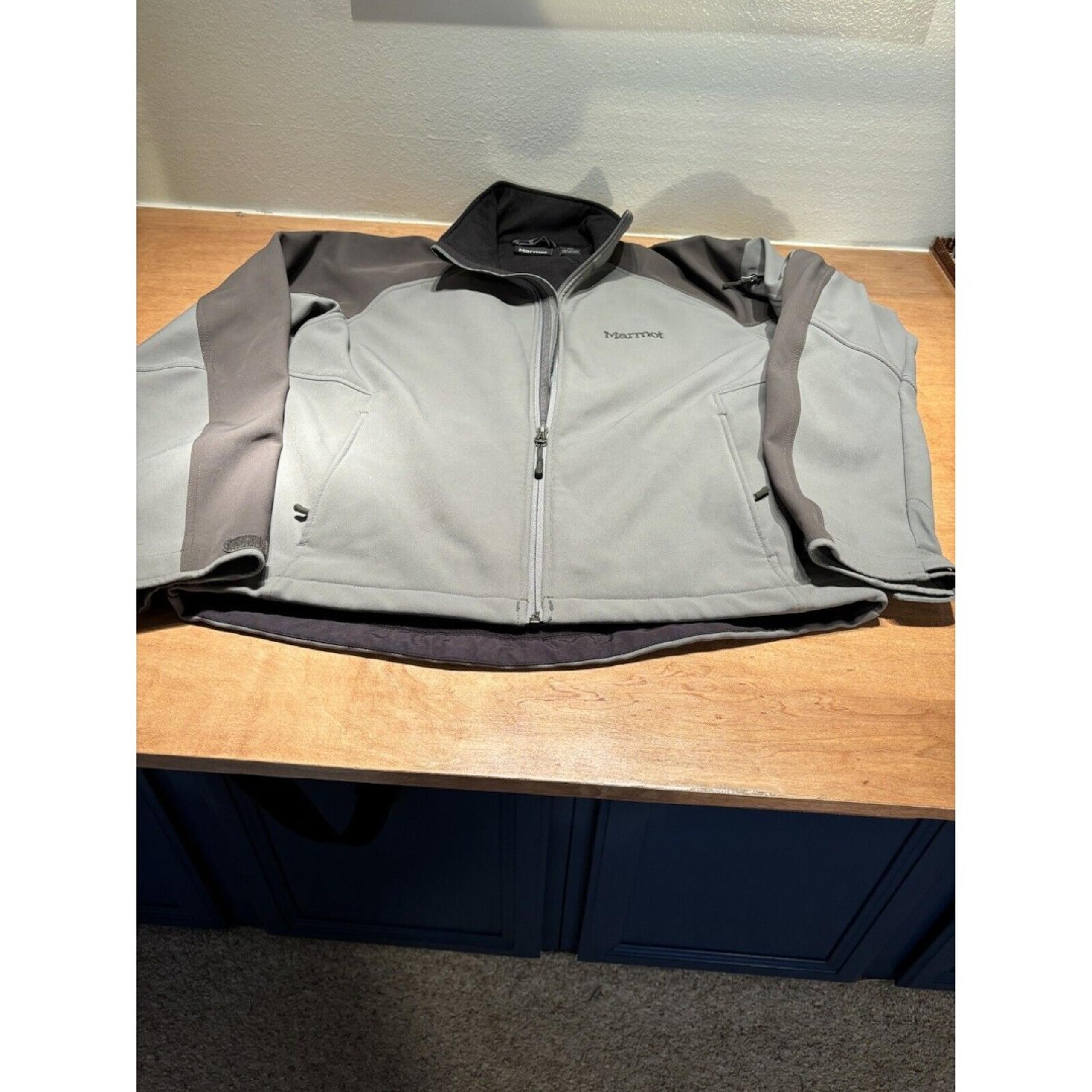 Marmot Jacket Mens Medium Gray M3 Windbreaker Full Zip Softshell Coat