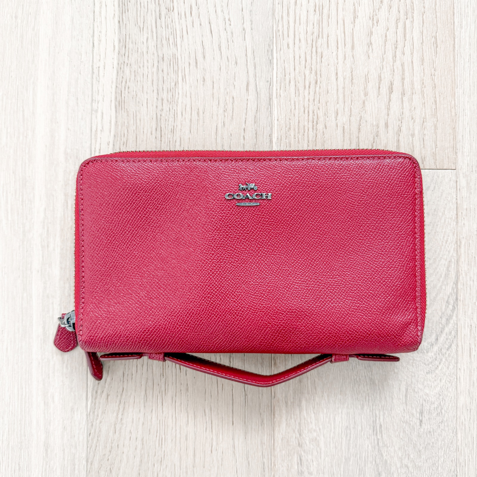 Coach Double Zip Travel Wallet Red Leather Wristlet Pebble Grain