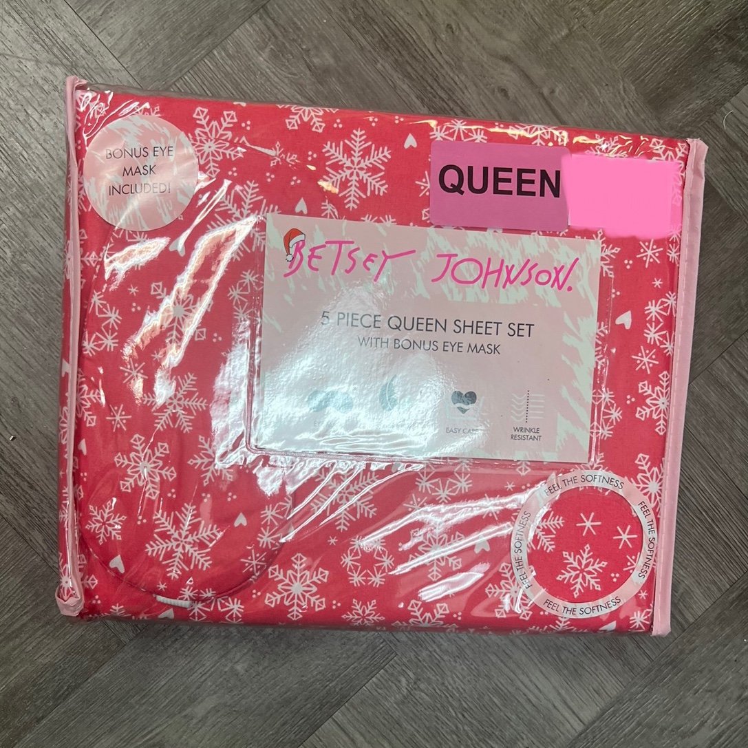 Pink Snowflake queen sheet set