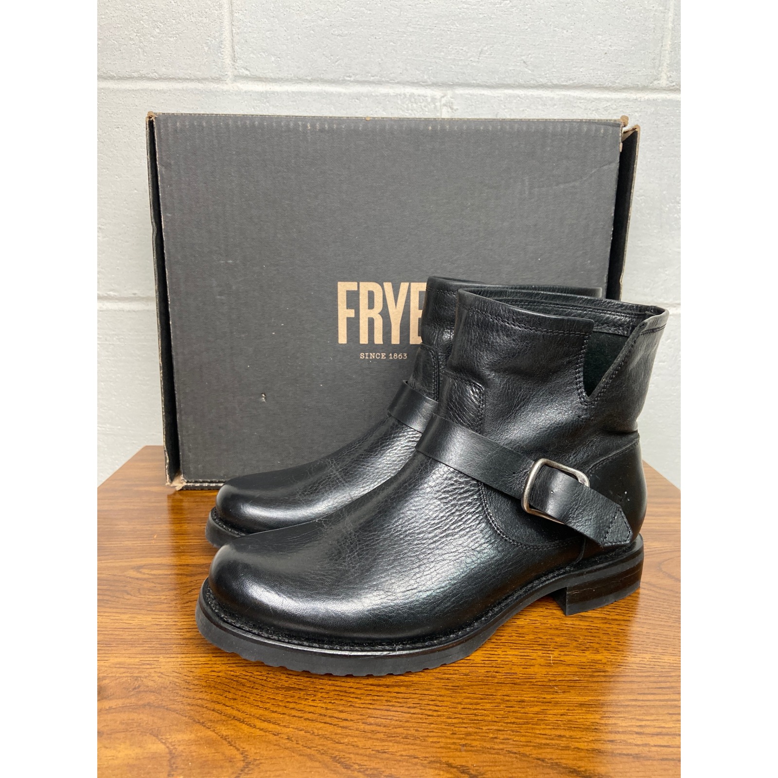 Frye Veronica Bootie Black Leather Moto Biker Ankle Boots US 9.5