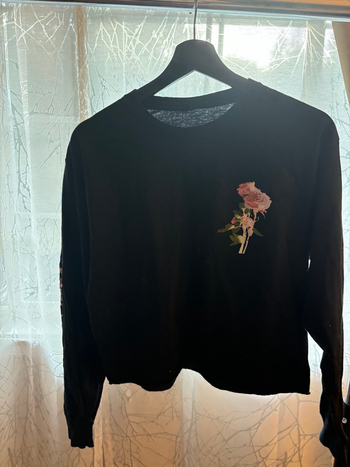 Cornelia Long Sleeve Cropped Shirt- Taylor Swift [M]