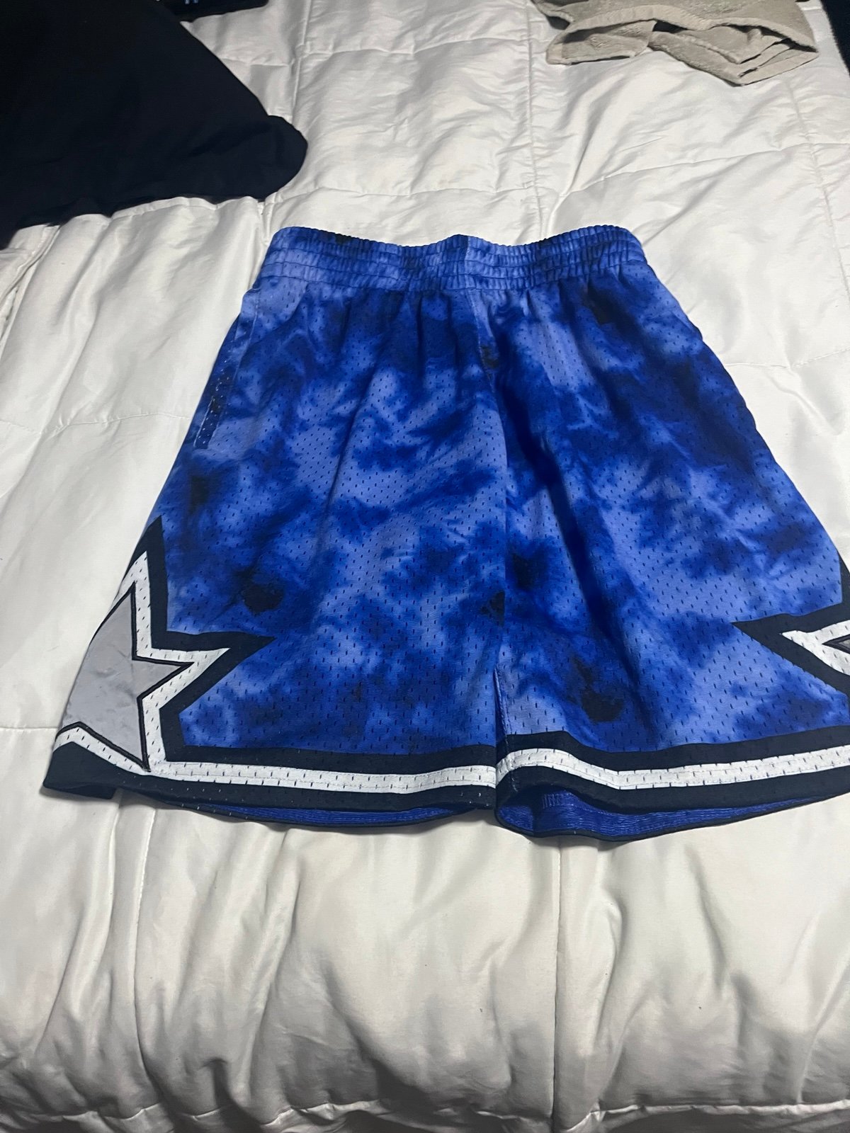 Mitchell & Ness Orlando Magic Men’s Galaxy Swingman Basketball Shorts-small
