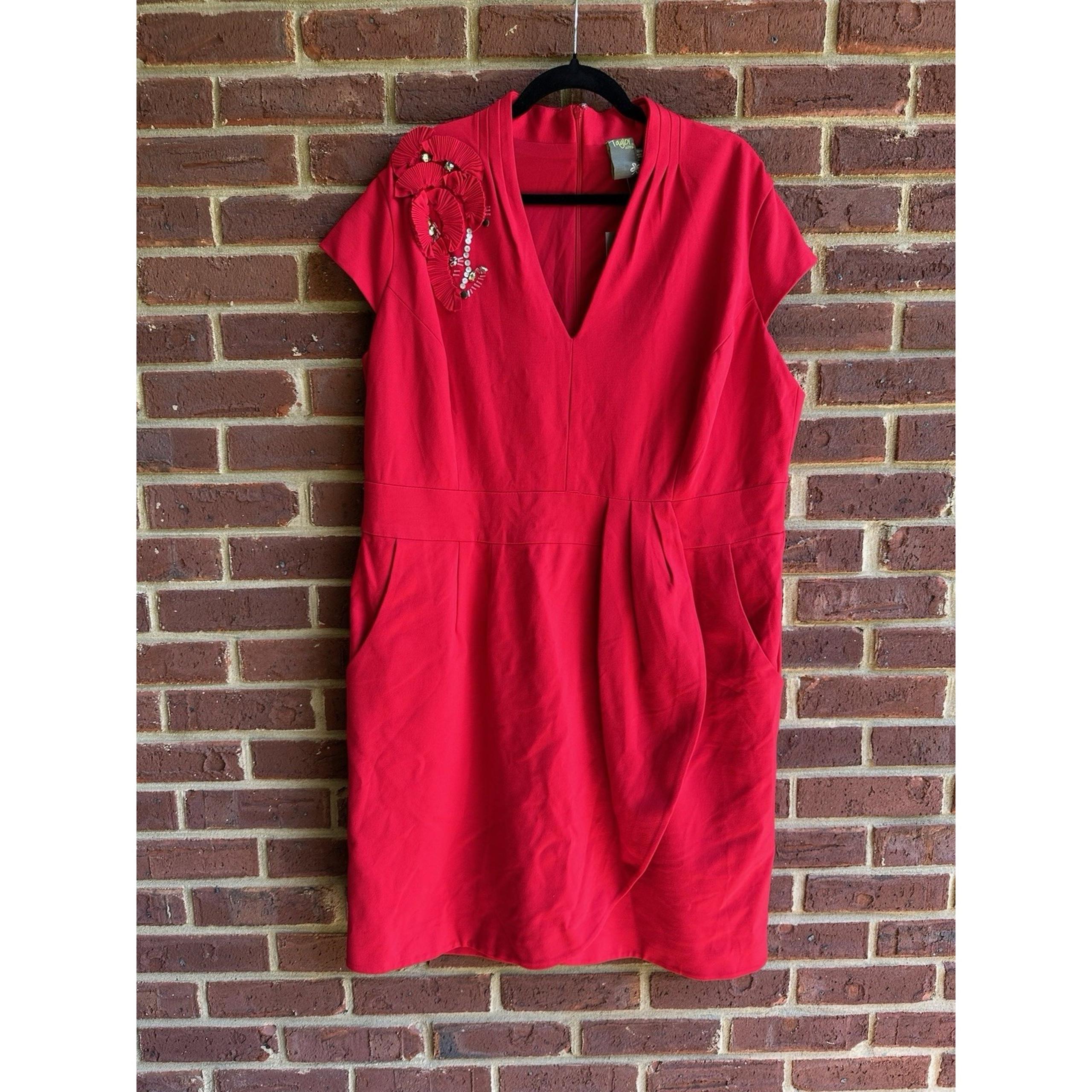 Taylor Embellished Shoulder Dress size 18W Red with Pockets