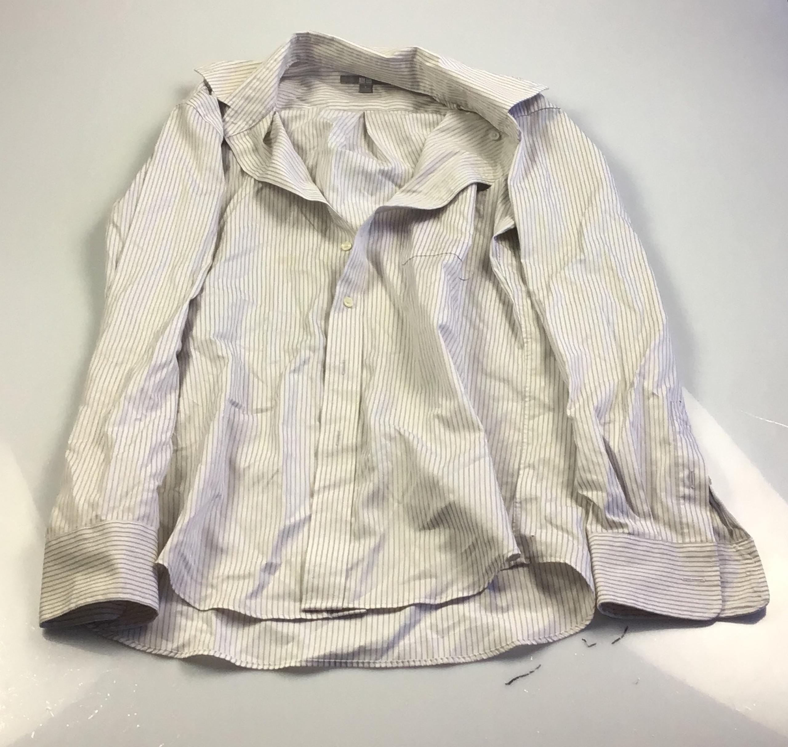 Uniqlo women’s button down shirt white size S