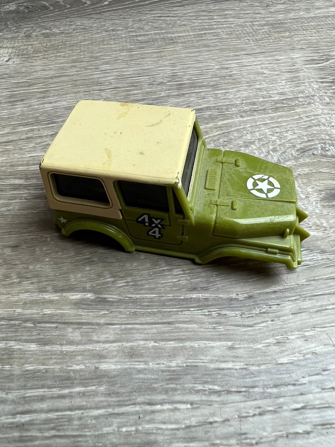 ROUGH RIDERS 4X4 LJN Military Army Jeep 1981 Schaper Stompers Cover As Is Bin 3